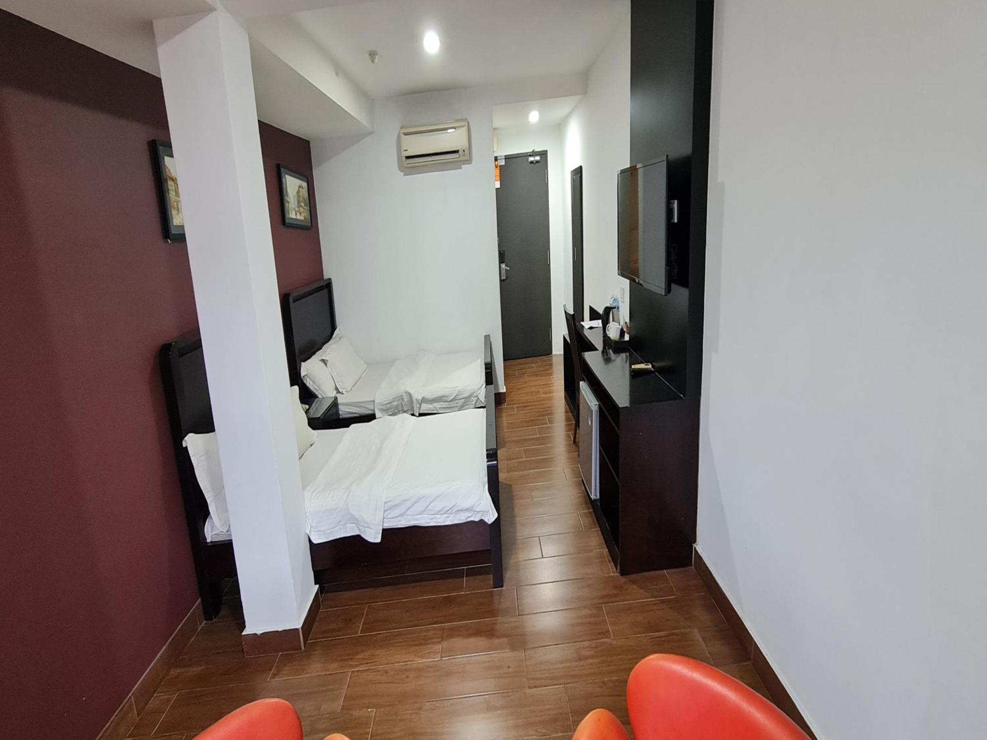 Hotel O Crossroads Hotel Kuala Lumpur Exterior photo